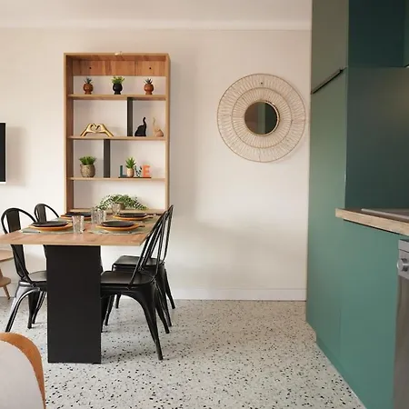 Holidays Sylvia Comfort And Style Apartment *