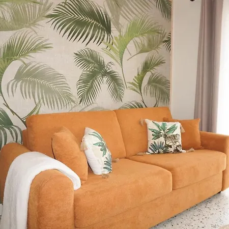 Holidays Sylvia Comfort And Style Empuriabrava