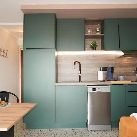 Holidays Sylvia Comfort And Style Apartment *