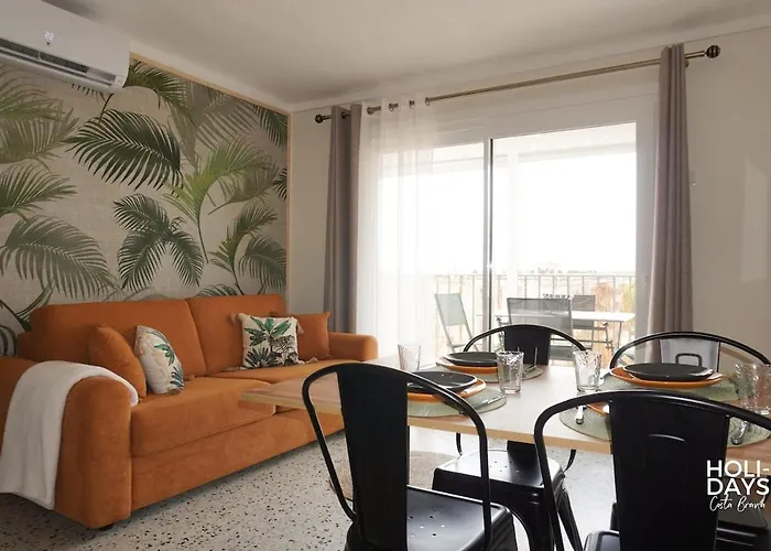 Holidays Sylvia Comfort And Style * Empuriabrava